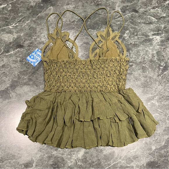 Free People Top XS Intimately Adella Cami Lace Olive Sparrow Green NWT Ruffle - Picture 7 of 10